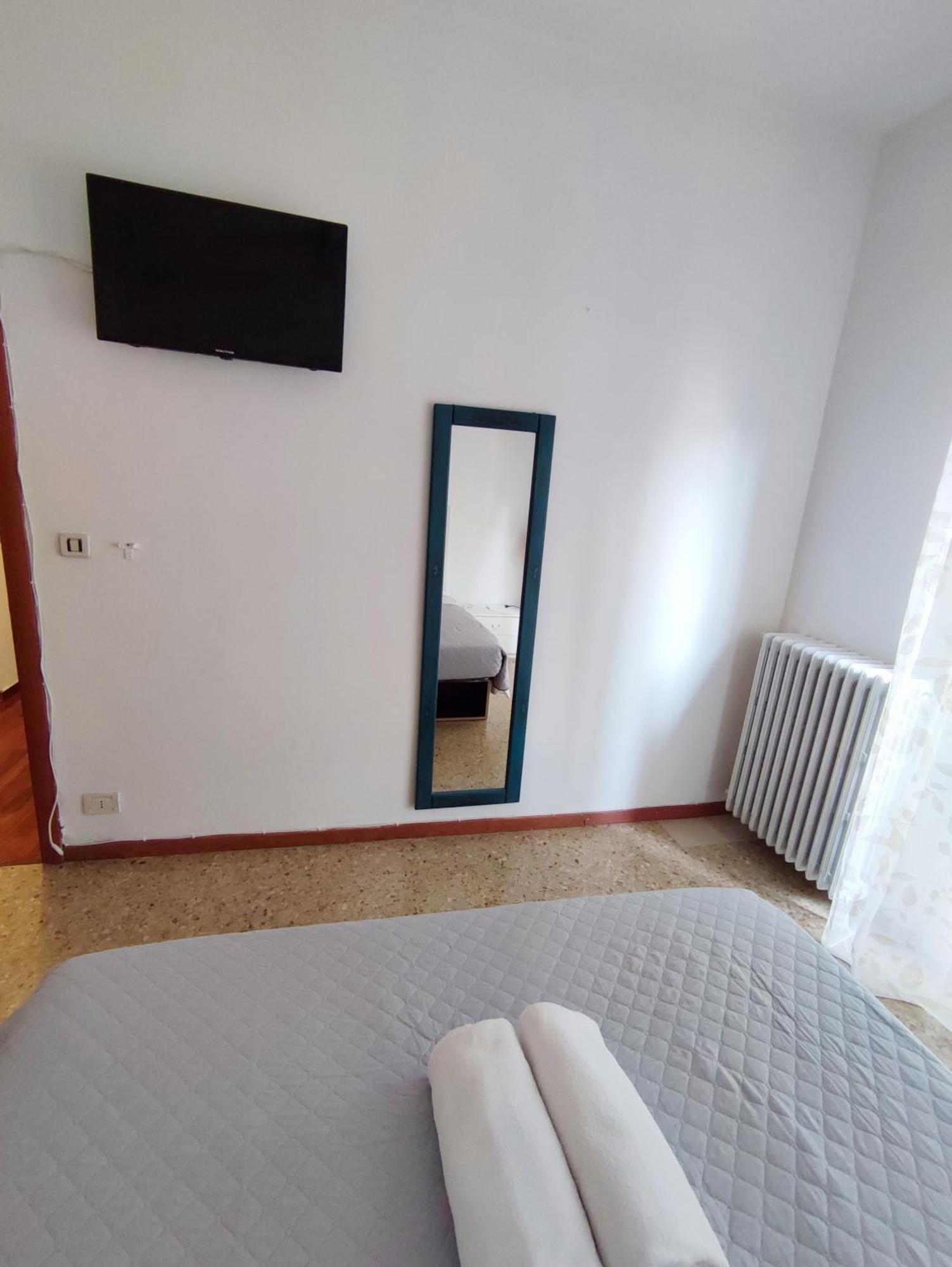 Le Golosine Fiera Rooms เวโรนา ห้อง รูปภาพ